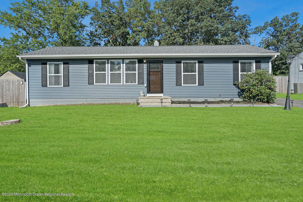 Property Photo:  92 Stephan Road  NJ 08724 