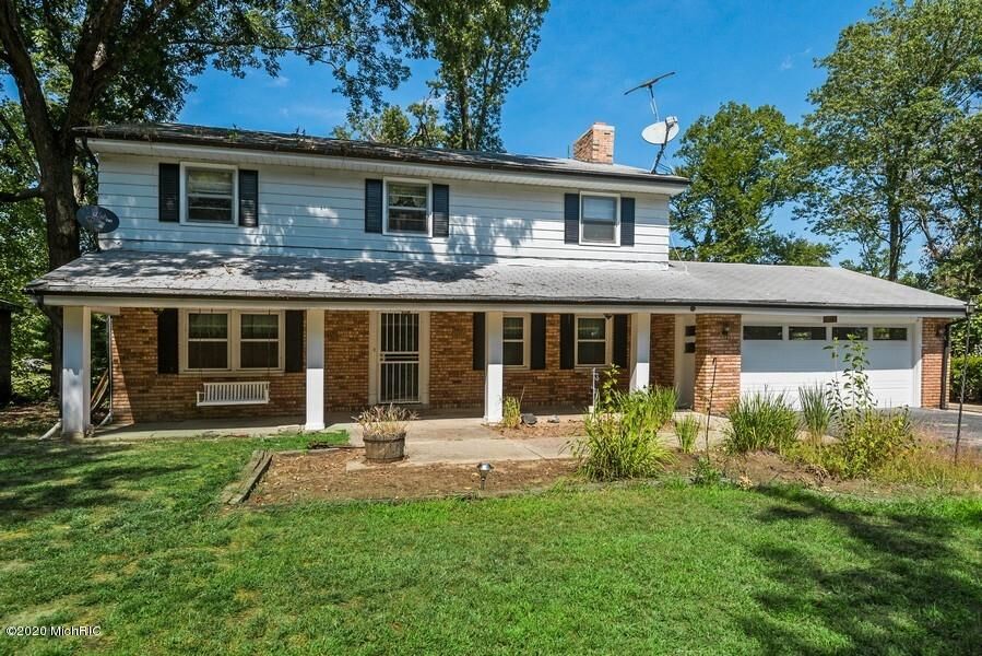 Property Photo:  4173 Maplewood Road  MI 49106 