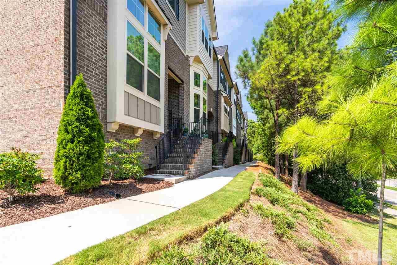 Property Photo:  2308 Apex Peakway  NC 27502 