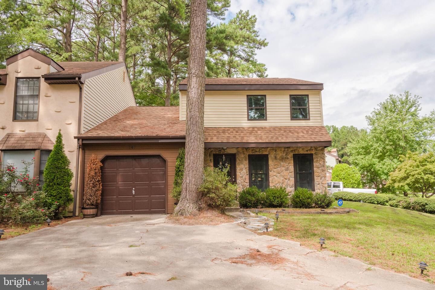 Property Photo: 147 N Park Drive MD 21804