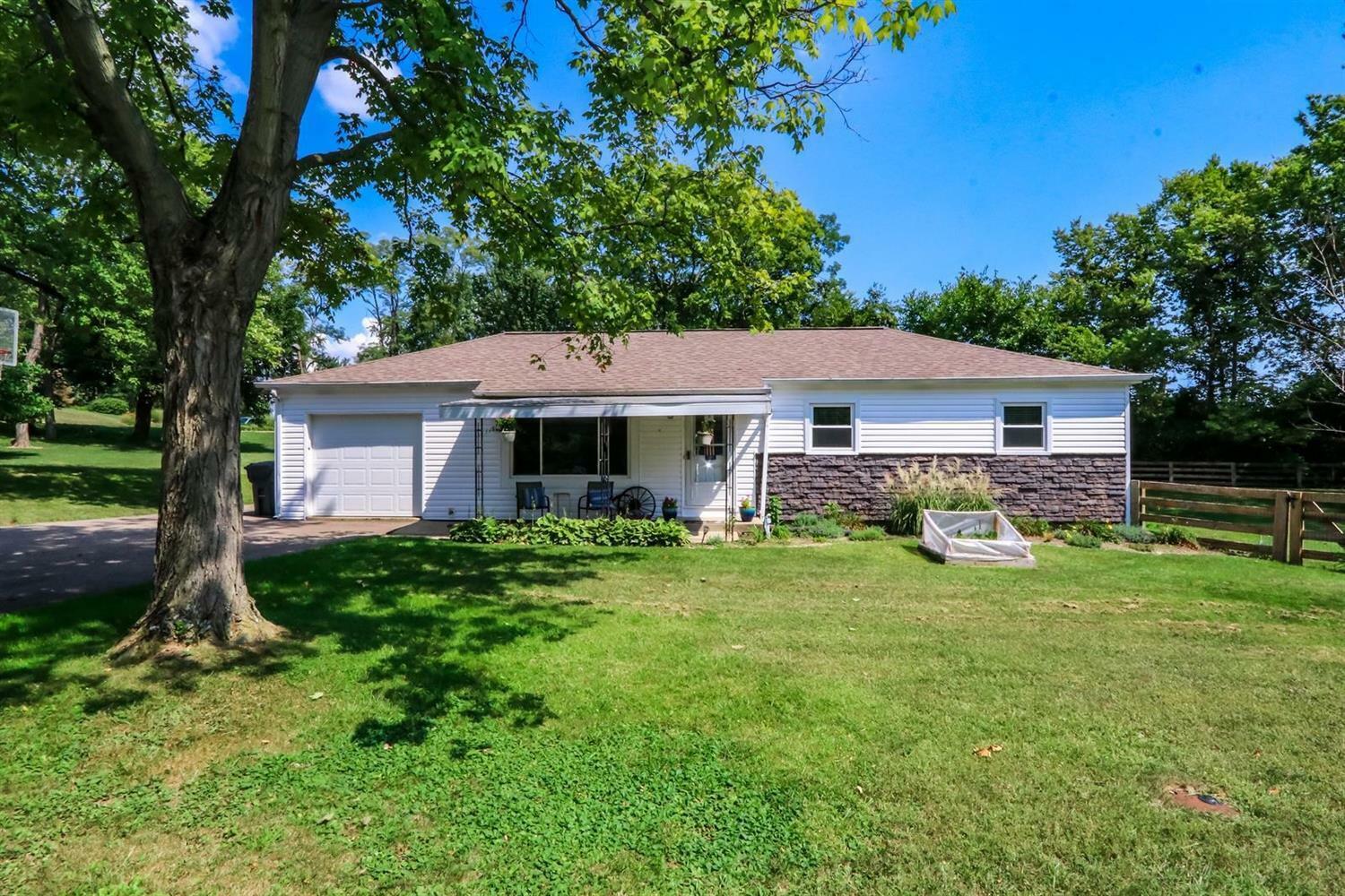 Property Photo:  9306 McCauly Rd  OH 45241 