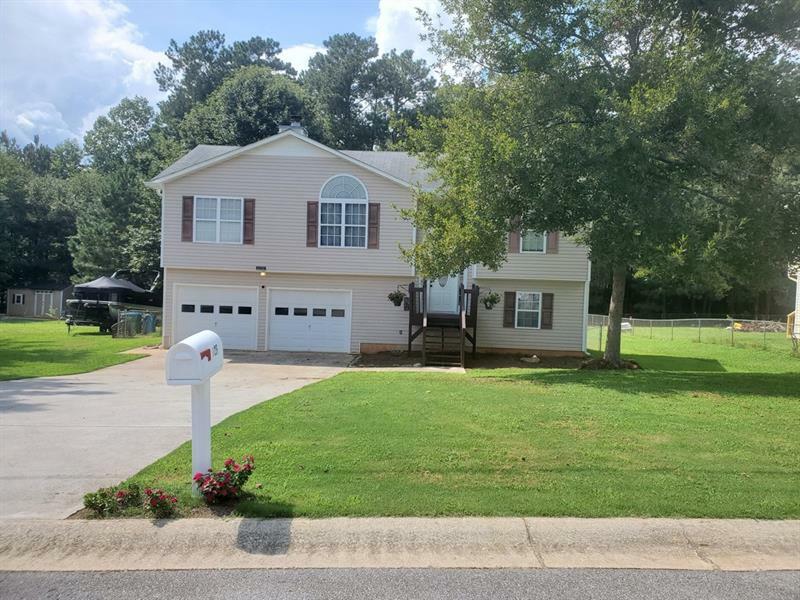 Property Photo:  125 Maplewood Drive  GA 30179 