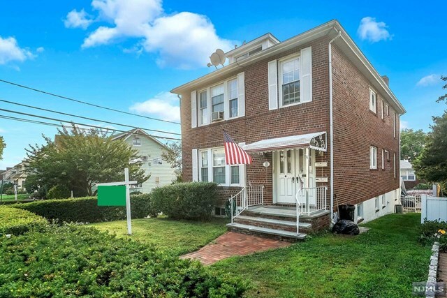 Property Photo:  49 Prospect Avenue  NJ 07031 