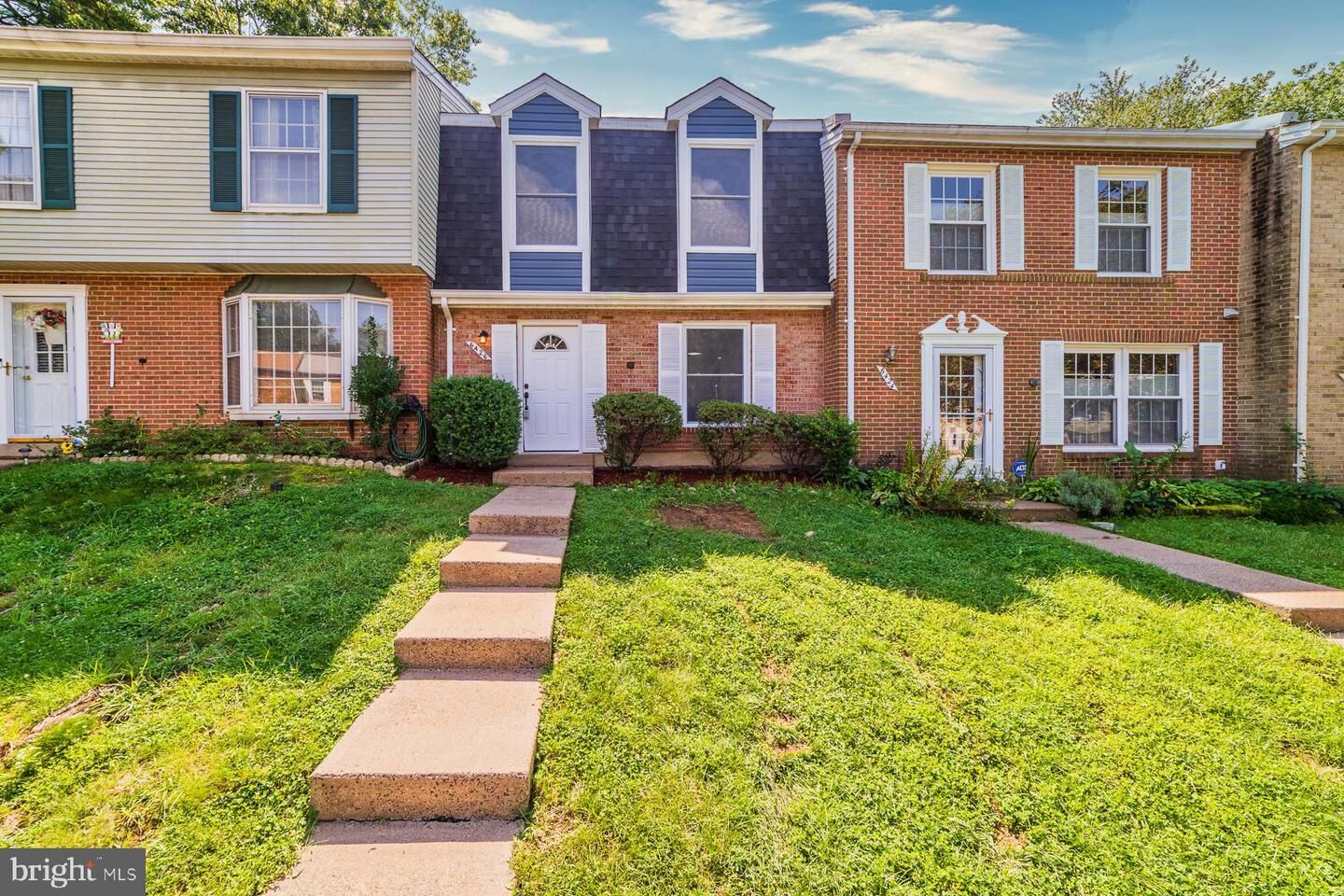 Property Photo:  6426 Silver Ridge Circle  VA 22315 