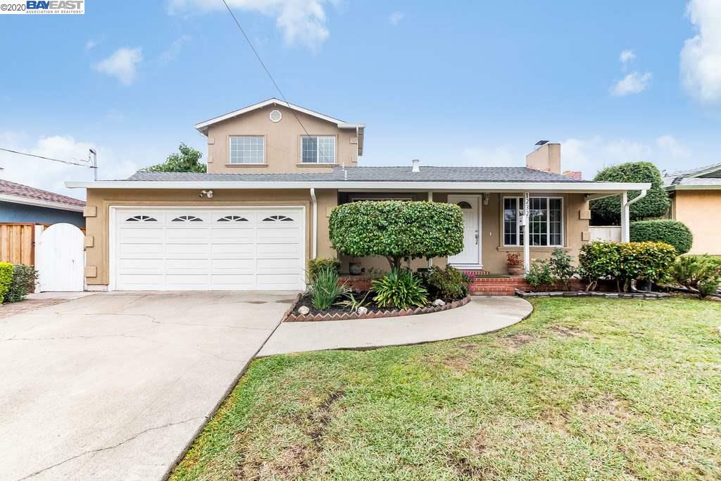 Property Photo: 1232 Gomer St CA 94544