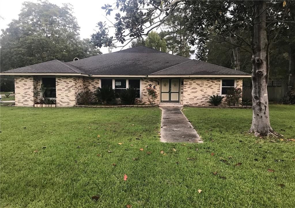 Property Photo:  708 Pennsylvania Avenue  LA 70458 