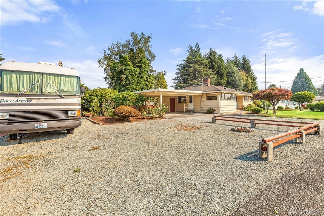 Property Photo:  18193 W Chinook Dr  WA 98233 