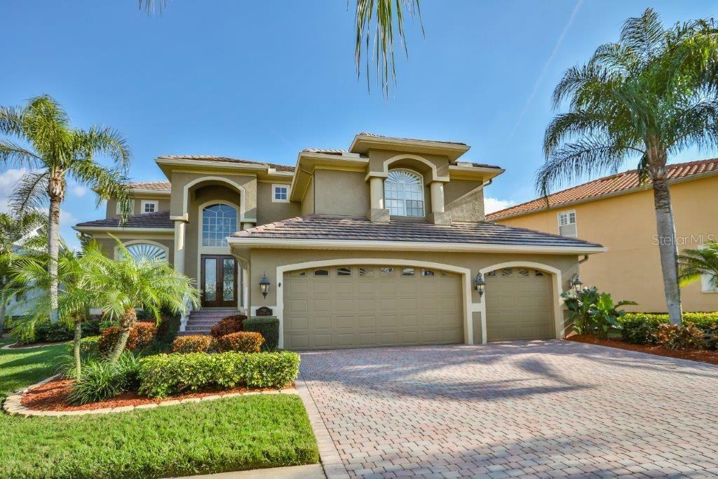 Property Photo:  916 Symphony Isles Boulevard  FL 33572 