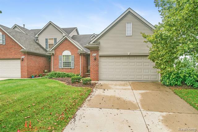 Property Photo: 2668 Bluewater Street MI 48198