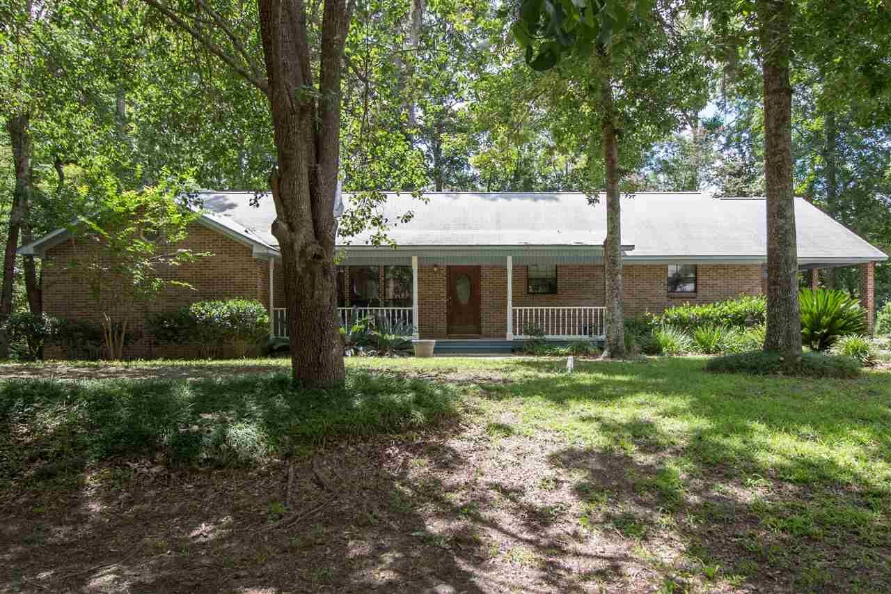 Property Photo:  280 Rozena Loop  FL 32333 