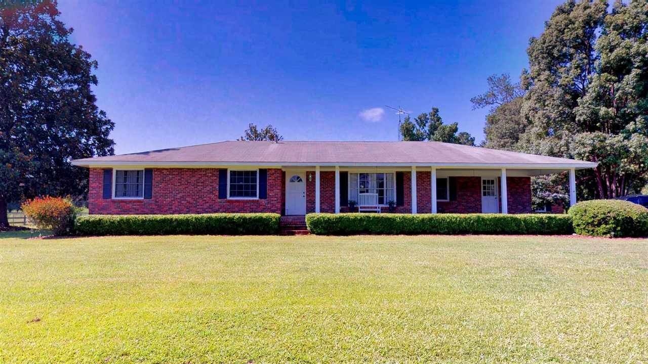 Property Photo:  2302 Honey Lake Road  FL 32331 