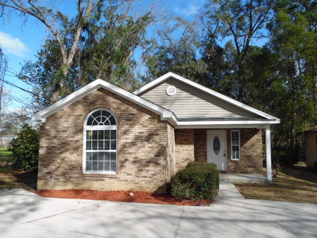 Property Photo:  1433 Calloway Street  FL 32304 