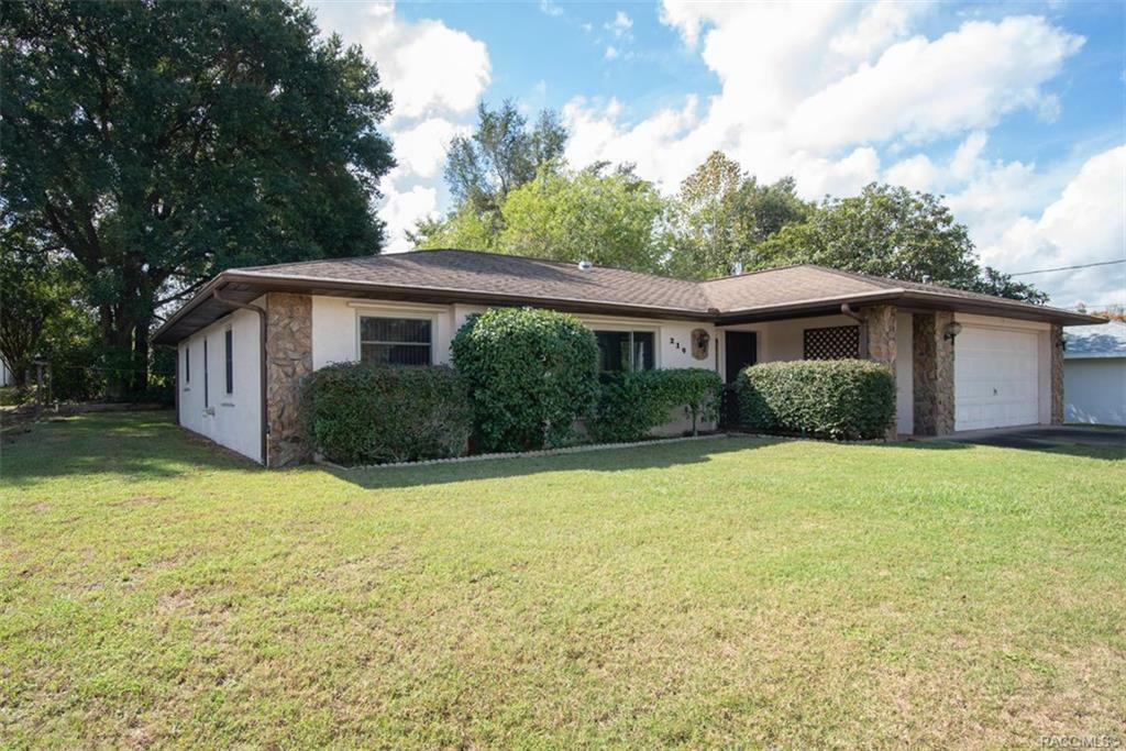 Property Photo:  219 Clark Street  FL 34452 