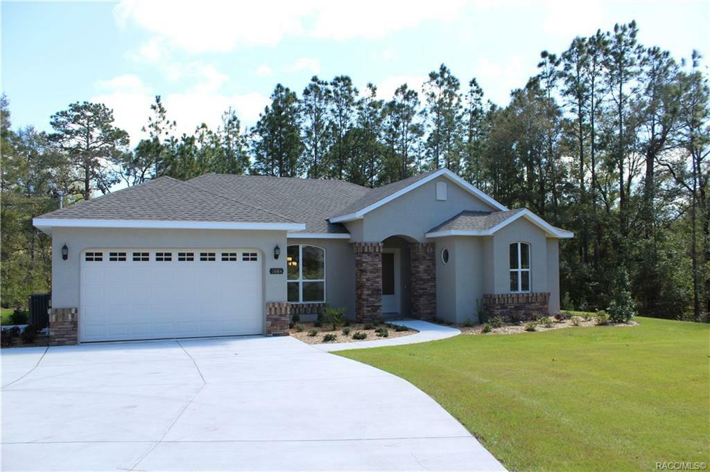 Property Photo:  2664 W Mesa Verde Drive  FL 34465 