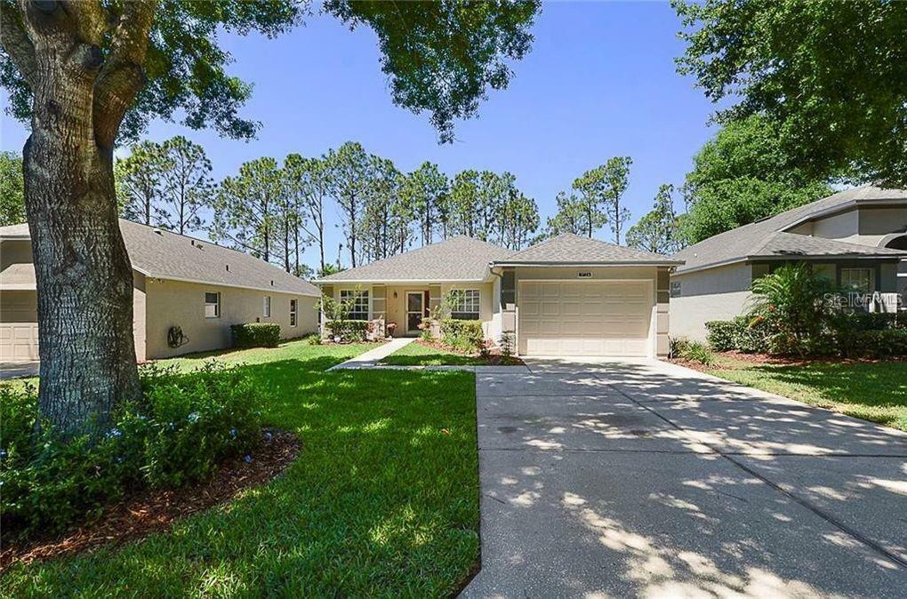 Property Photo:  3724 Doune Way  FL 34711 