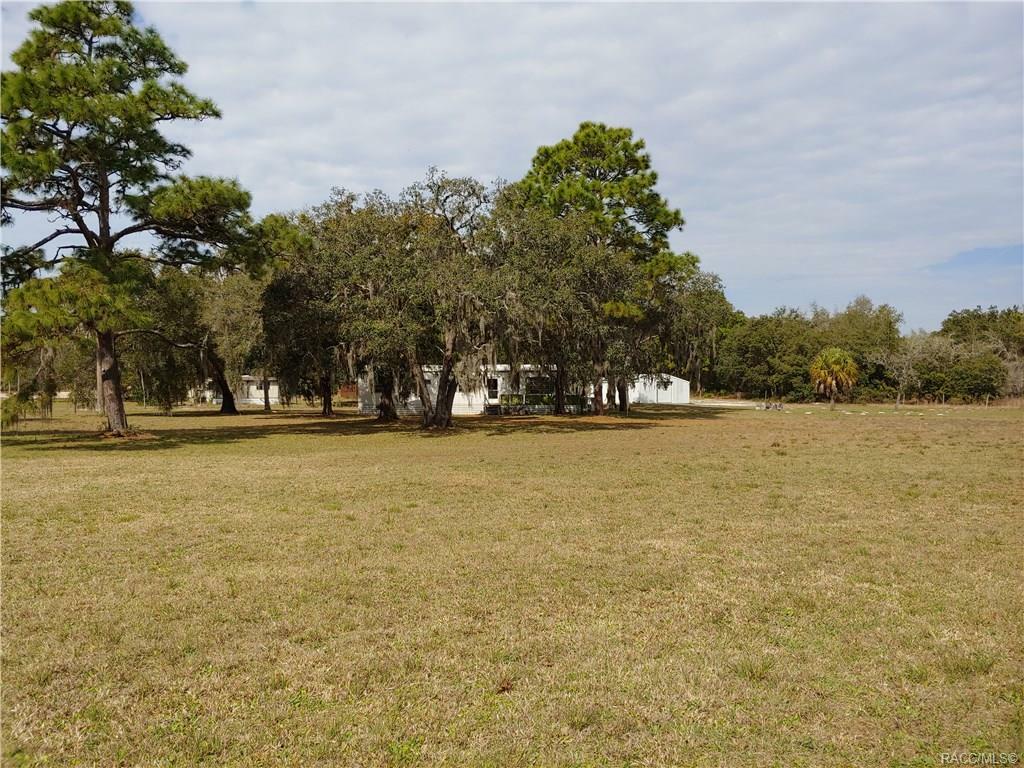 Property Photo:  6805 W Holiday Street  FL 34446 