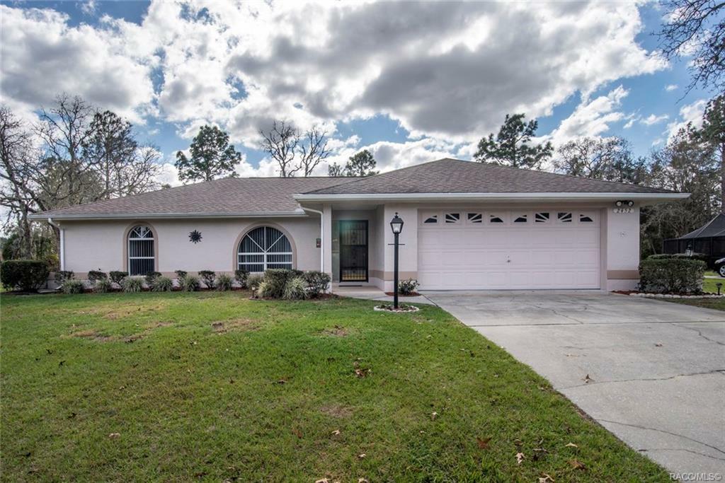 Property Photo:  2452 E Newhaven Street  FL 34453 