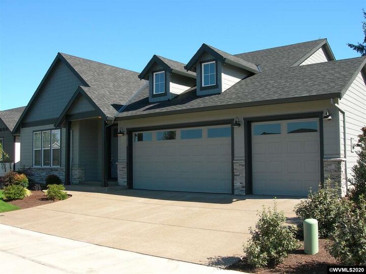 2132  Deer Av  Stayton OR 97383 photo