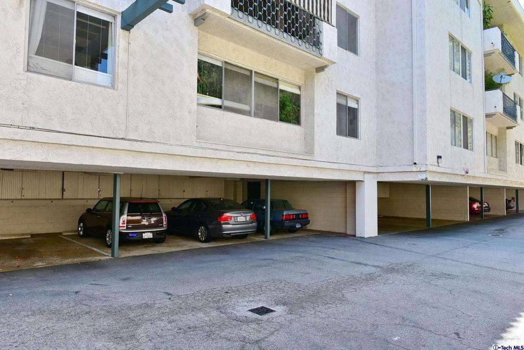 Property Photo: 985 E California Boulevard 304 CA 91106