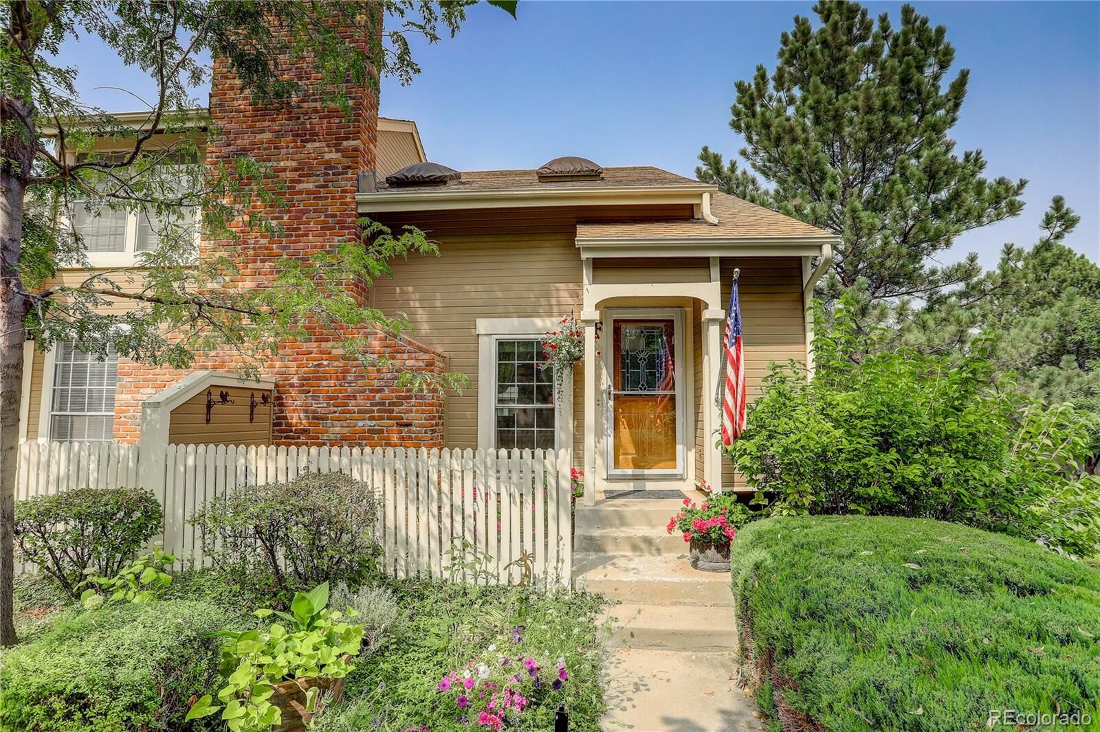 Property Photo:  2883 W Long Circle F  CO 80120 