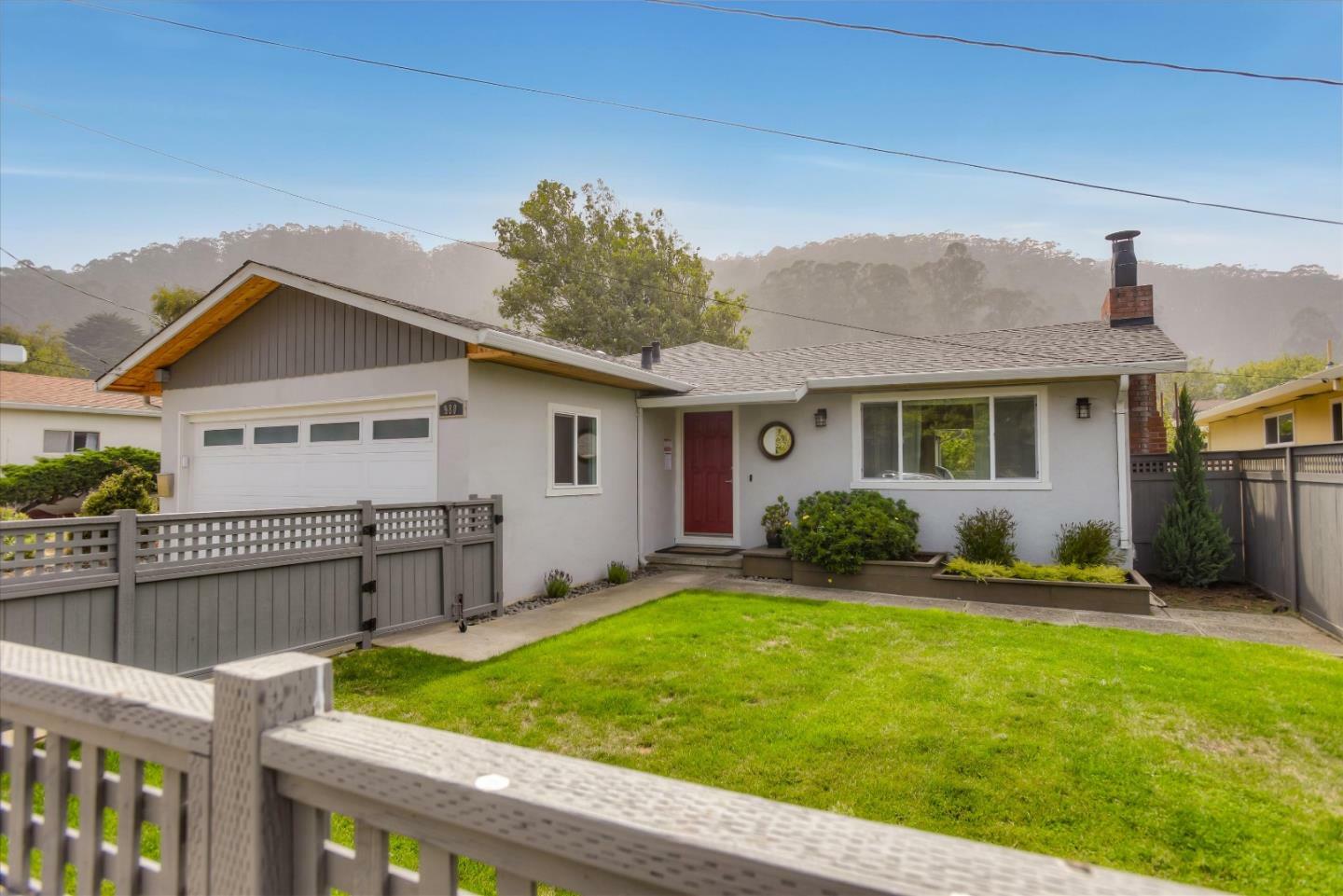 Property Photo:  980 Rosita Road  CA 94044 