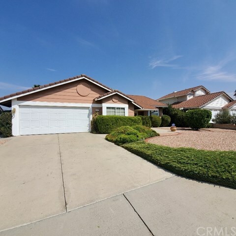 Property Photo:  44084 Galicia Drive  CA 92544 