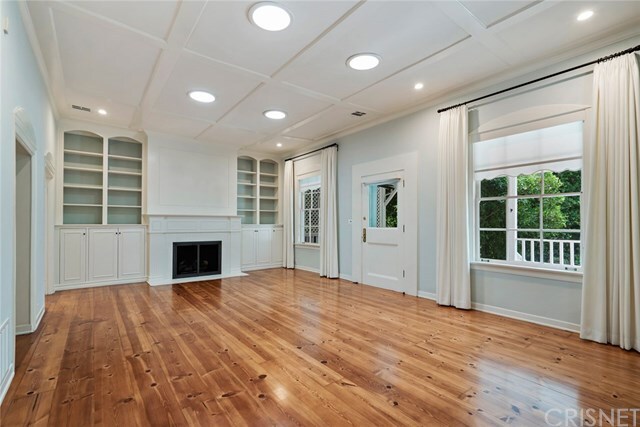 Property Photo: 4288 Navajo Avenue CA 91602