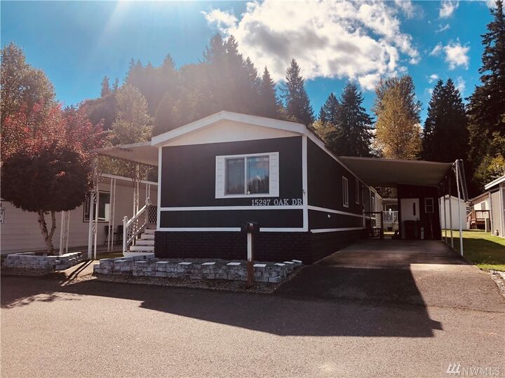 15297 Oak Dr  Renton WA 98058 photo