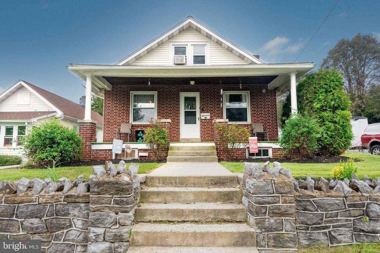 Property Photo: 540 N Wyomissing Boulevard PA 19610