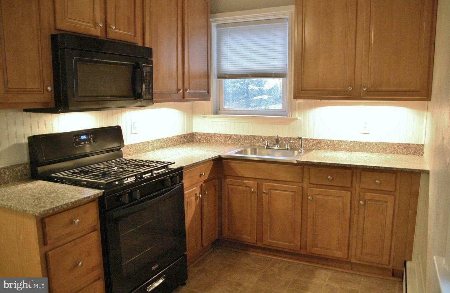 Property Photo:  3508 Walnut Street  PA 17109 