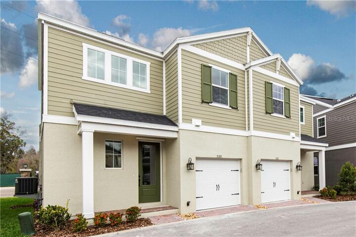 Property Photo: 530 Jetstar Lane FL 34677