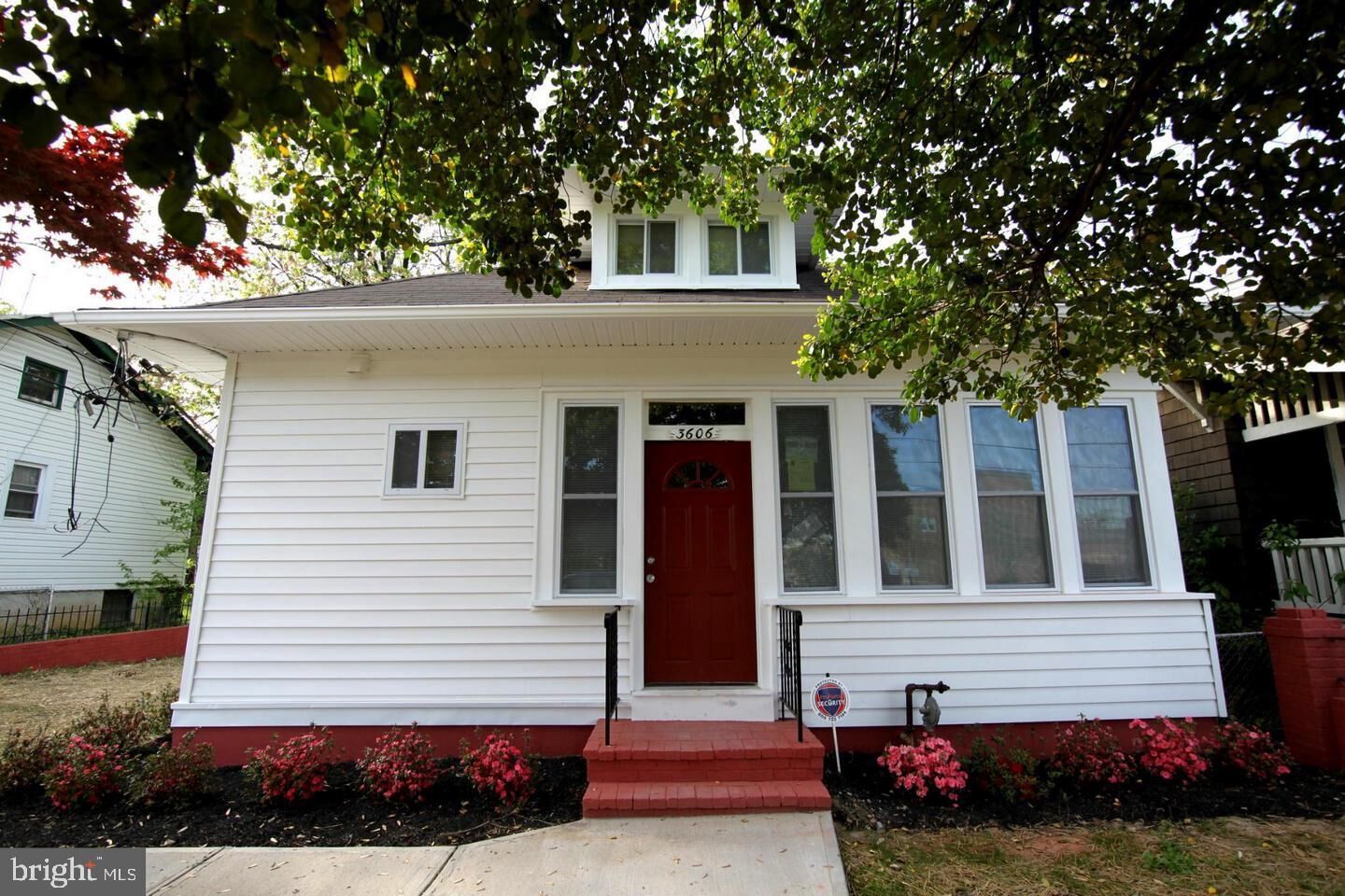 Property Photo:  3606 Bunker Hill Road  MD 20712 