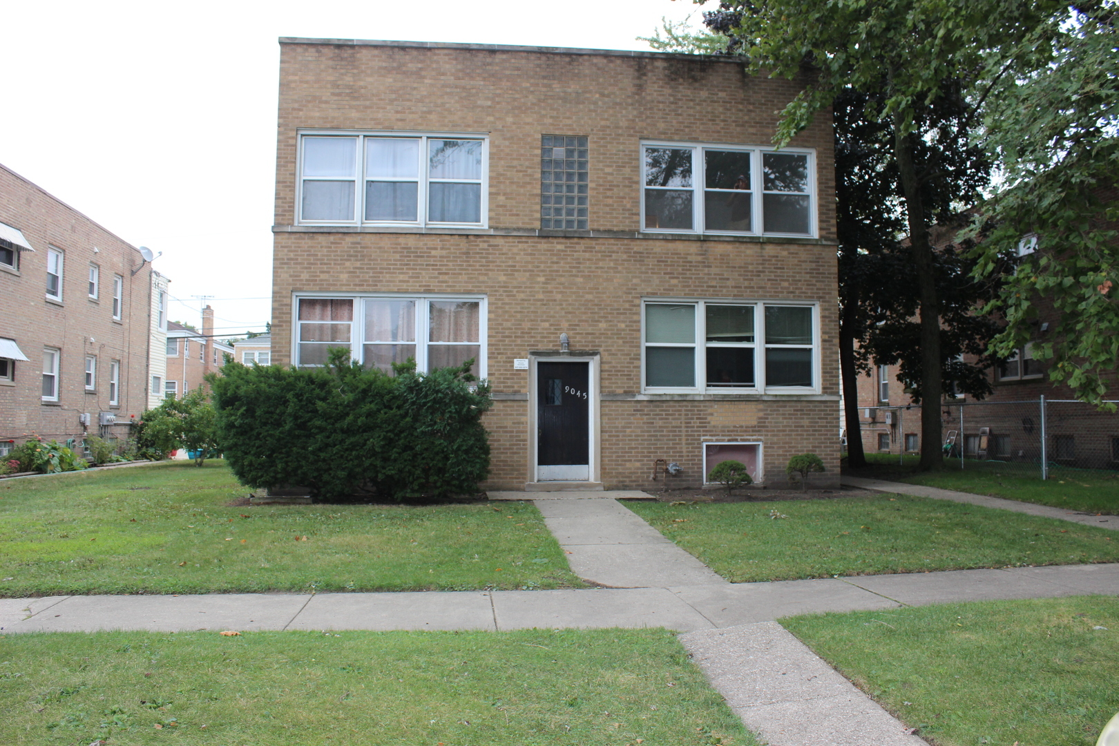 Property Photo:  9045 La Crosse Avenue 2S  IL 60077 