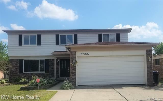 Property Photo:  44227 Duchess Drive  MI 48187 