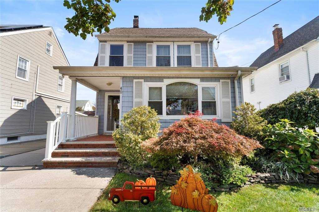 40 Juniper Avenue  Mineola NY 11501 photo