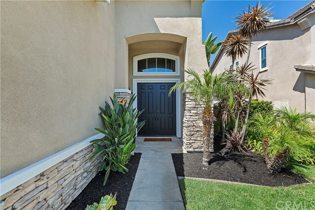 Property Photo:  35791 Makila Street  CA 92563 