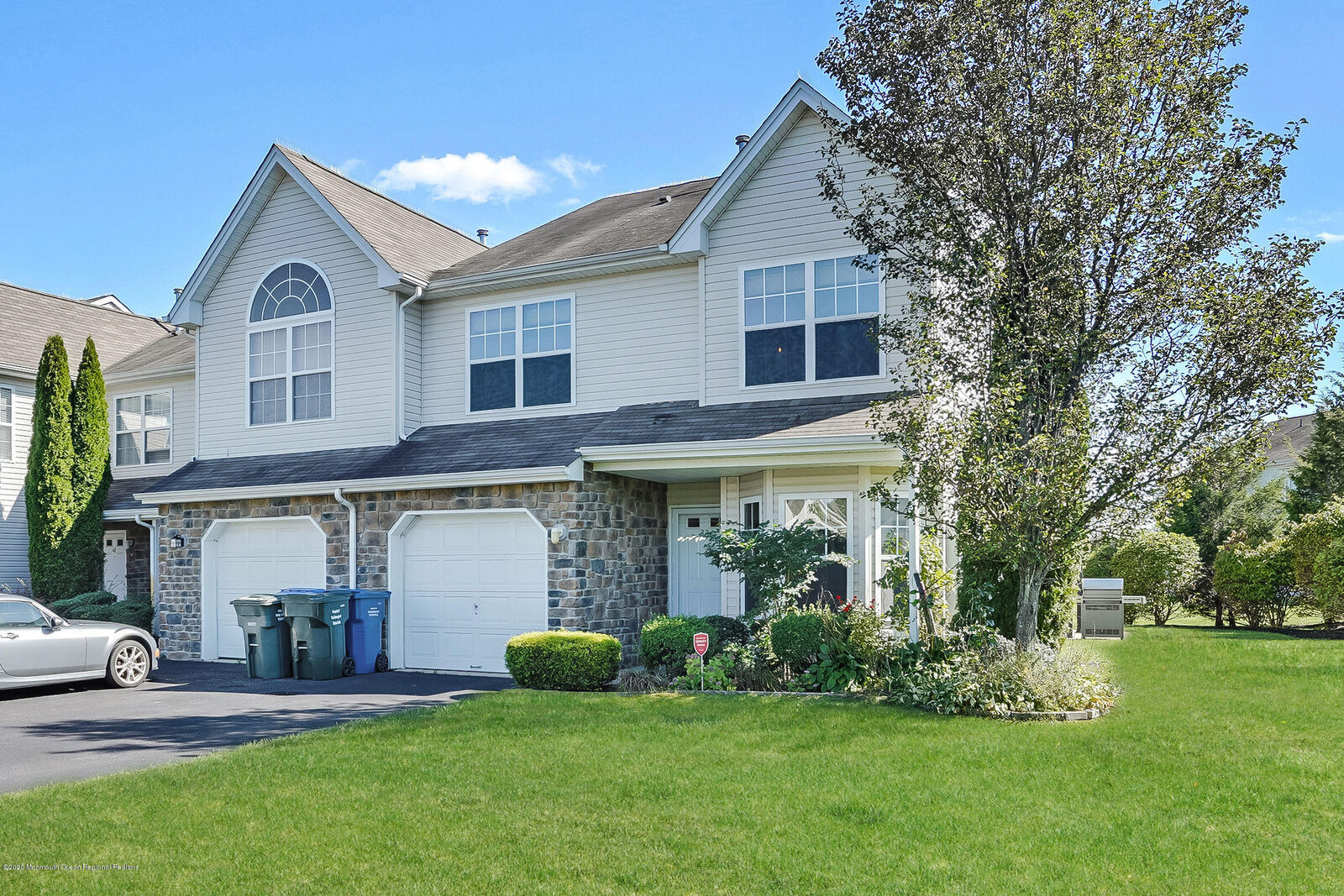 Property Photo: 37 Thistledown Street NJ 07753