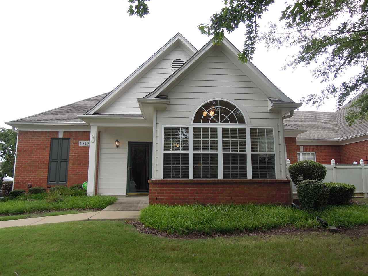 1513 Castle Pines Dr 8  Collierville TN 38017 photo