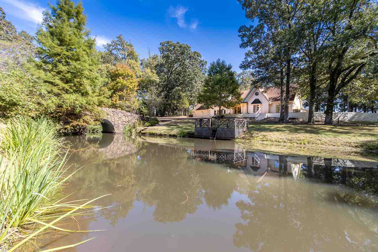 Property Photo:  996 Timberlake Dr  TN 38018 