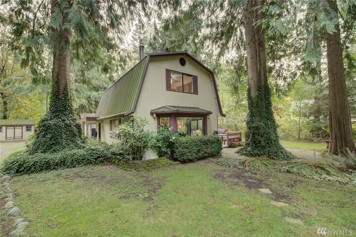 Property Photo:  8315 272nd Ave E  WA 98321