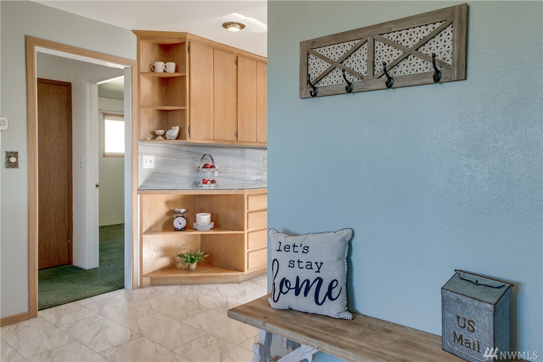 Property Photo:  8415 Cedarhome Dr  WA 98292 