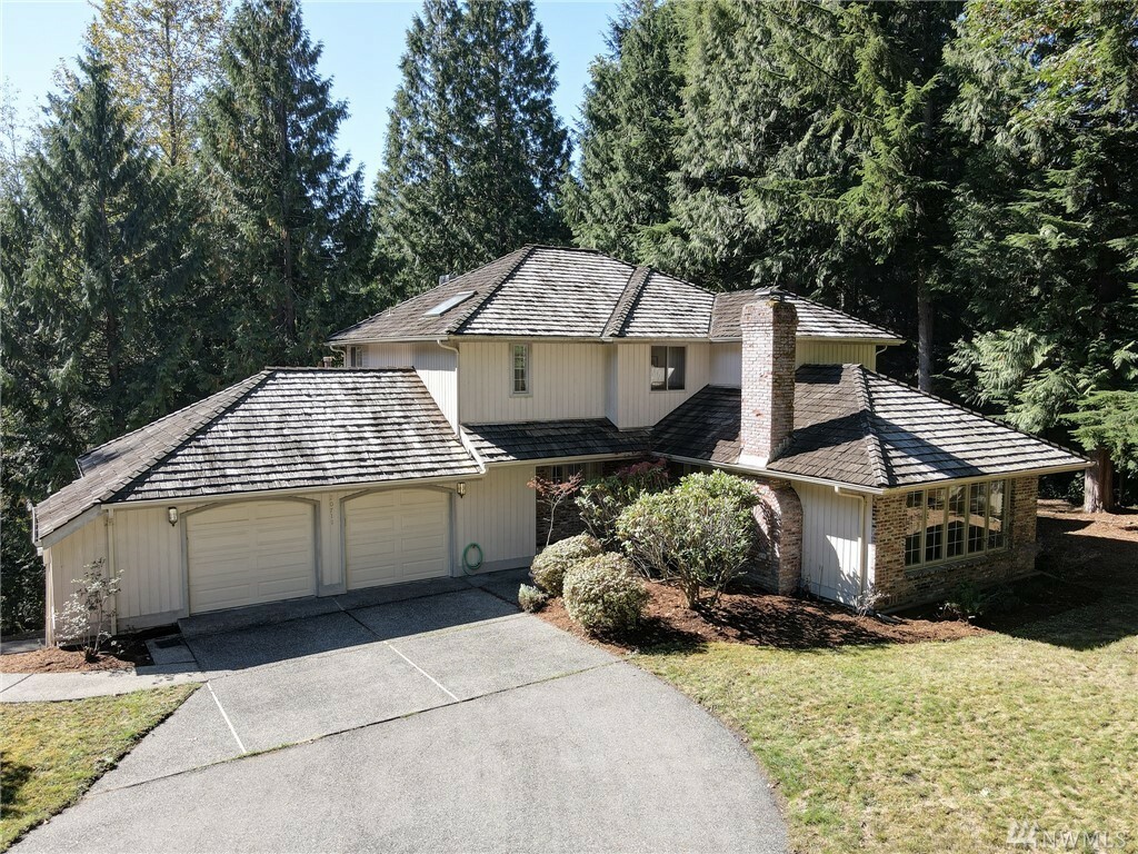 Property Photo:  20711 NE 167th Place  WA 98077 