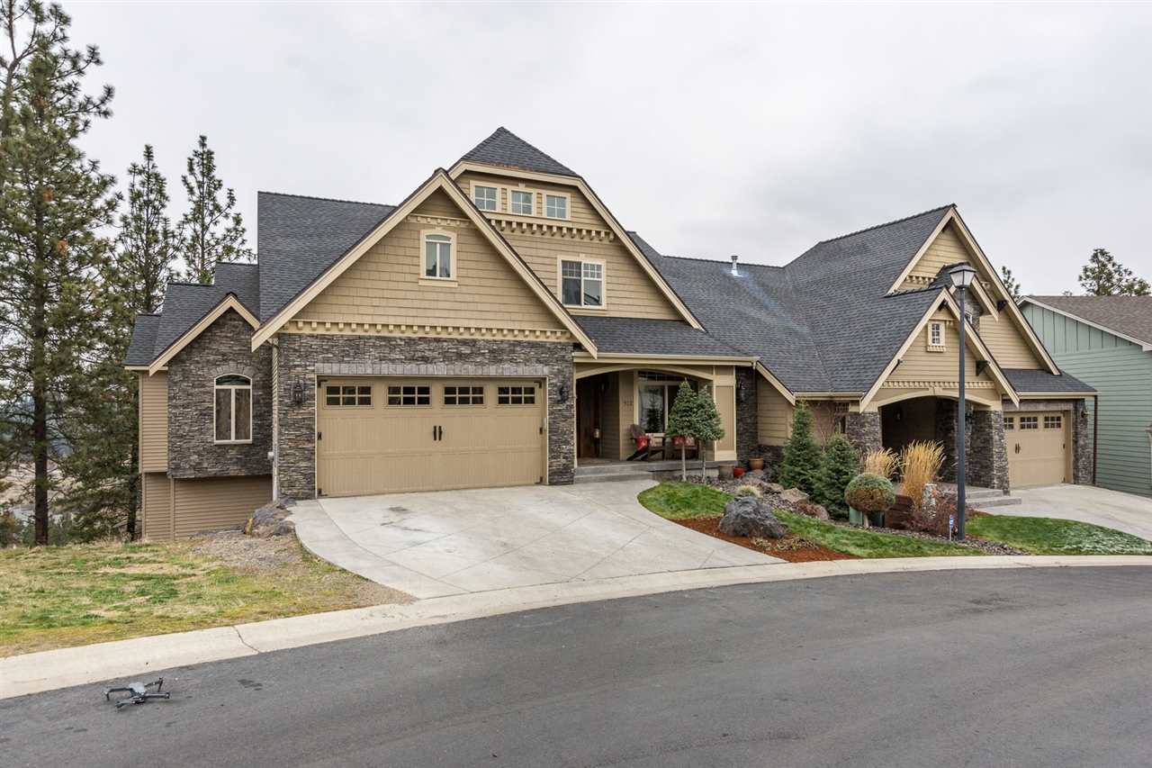 Property Photo: 912 W Qualchan Ln WA 99224