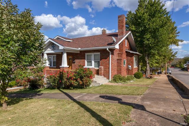 Property Photo: 103 North Fourth Street 63020
