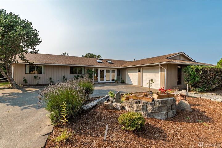 Property Photo: 2035 West Beach Rd WA 98277