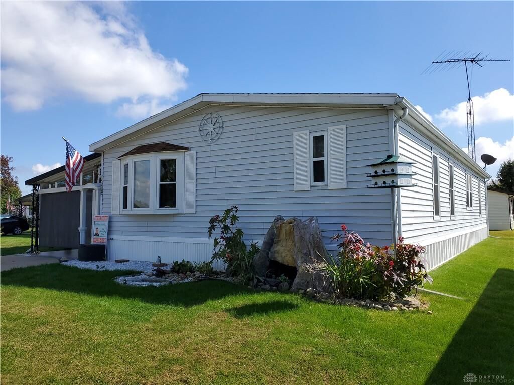 Property Photo: 335 Farmer OH 45341