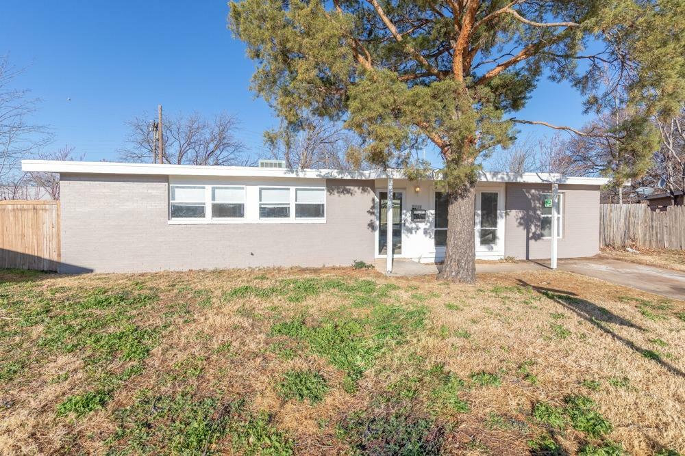 Property Photo:  2738 68th Street  TX 79413 