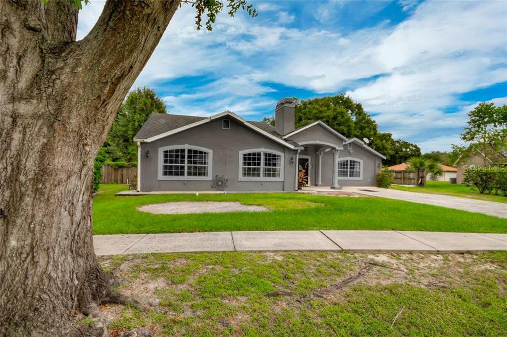 Property Photo: 1541 Natchez Trace Boulevard FL 32818