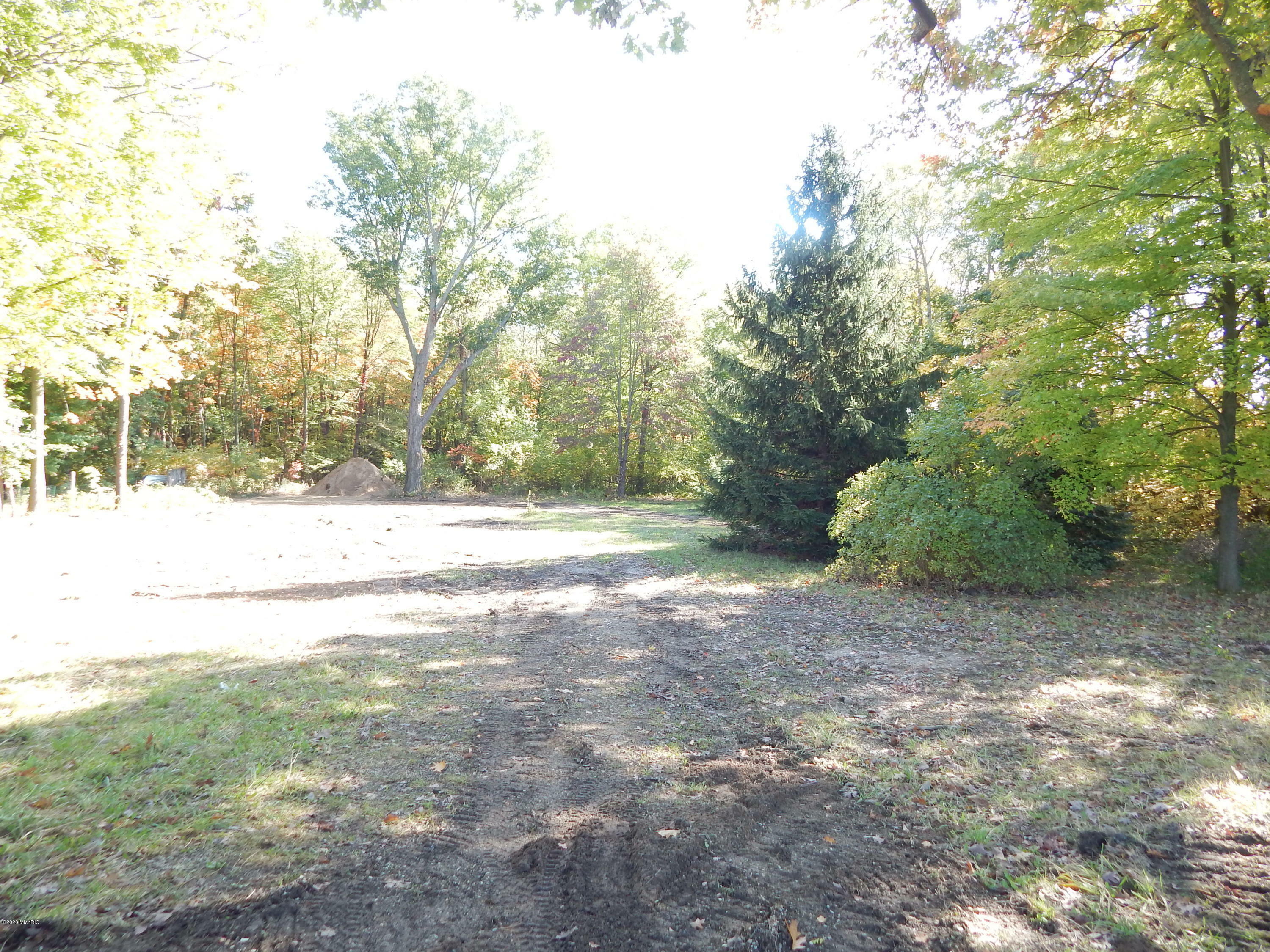 Property Photo:  14052 Sparta Avenue NW  MI 49330 