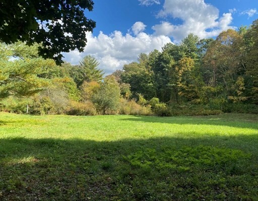 Property Photo:  31 Old Concord Road  MA 01773 